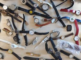 Armbanduhr lot