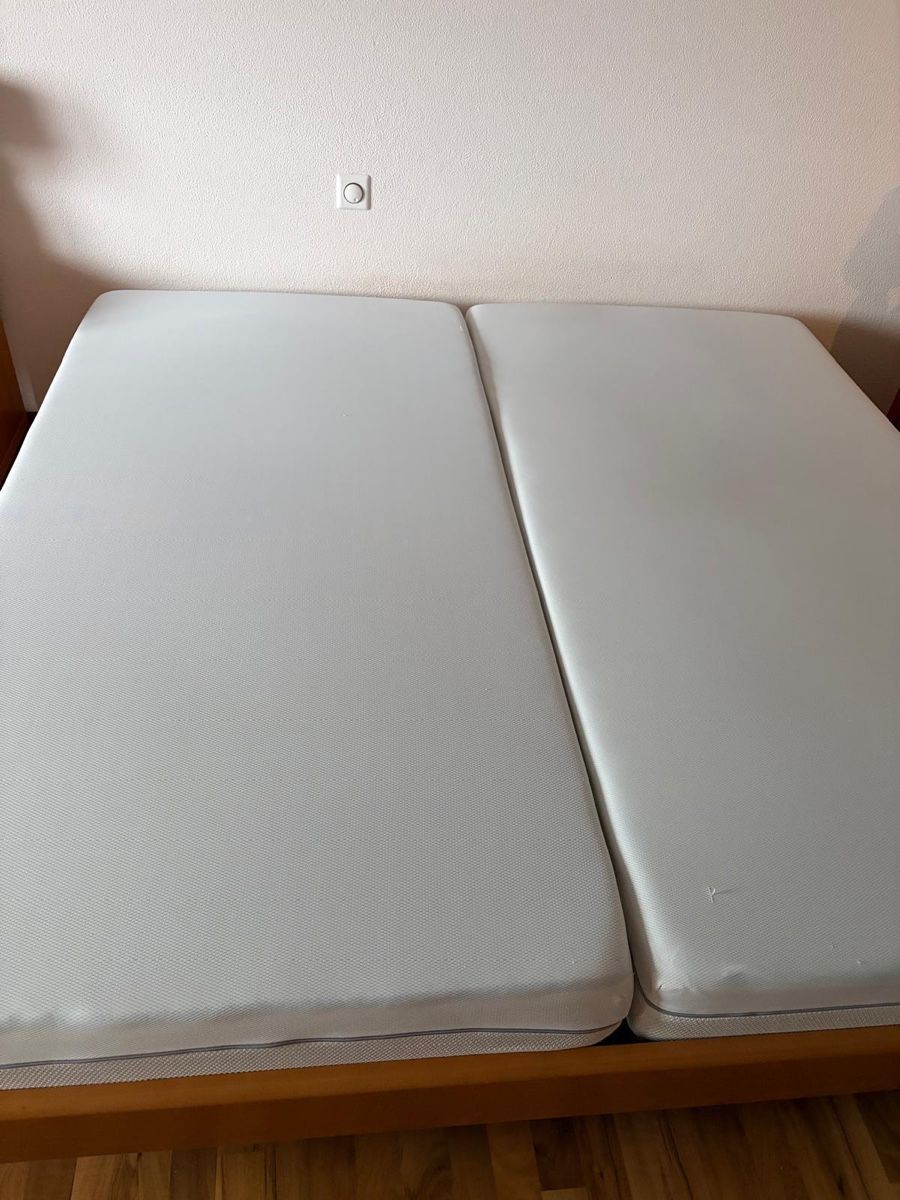 Vitalis Reti a doghe: Vitalis Lattenrost und Nachttische  – Usato da Illnau venduto da Saphira03 2