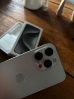 Iphone 15 pro max Titan