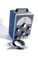 Röhren / Vacuum-Tube HEATHKIT IG-102 RF Signal Generator