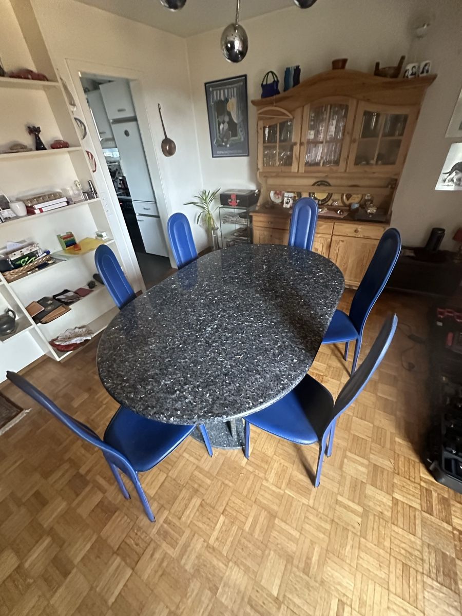 Tischset: Granit Tisch mit 6 Stühlen – Gebraucht aus Innerberg von Brabus81