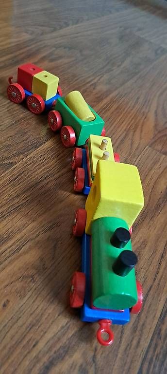 Jouets: Holzeisenbahn – D'occasion à Wädenswil par mh012