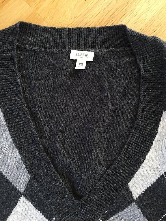 Maglioni & Felpe: J.Crew Pullover grau wie Cashmere Burlington  – Usato da Basel venduto da Princeton-seller 1