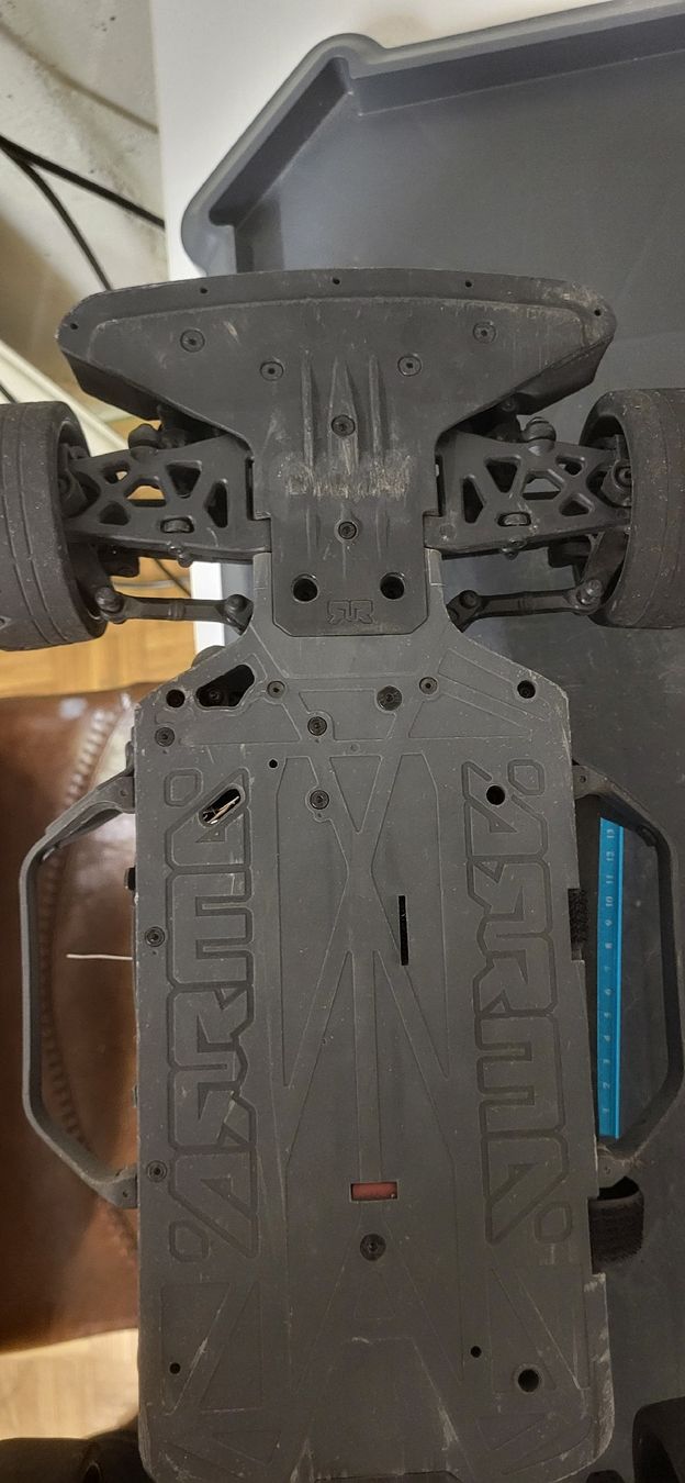 Modellismo RC: ARRMA INFRACTION 3S – Usato da Schliern b.Köniz venduto da Wolke25 7