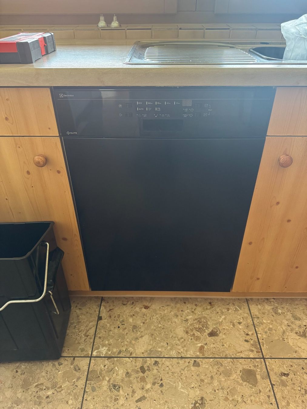 Electrolux Lavastoviglie: Geschirspüler Electrolux GA55ILEEVS – Usato da Hombrechtikon venduto da SPS-Liquidationen