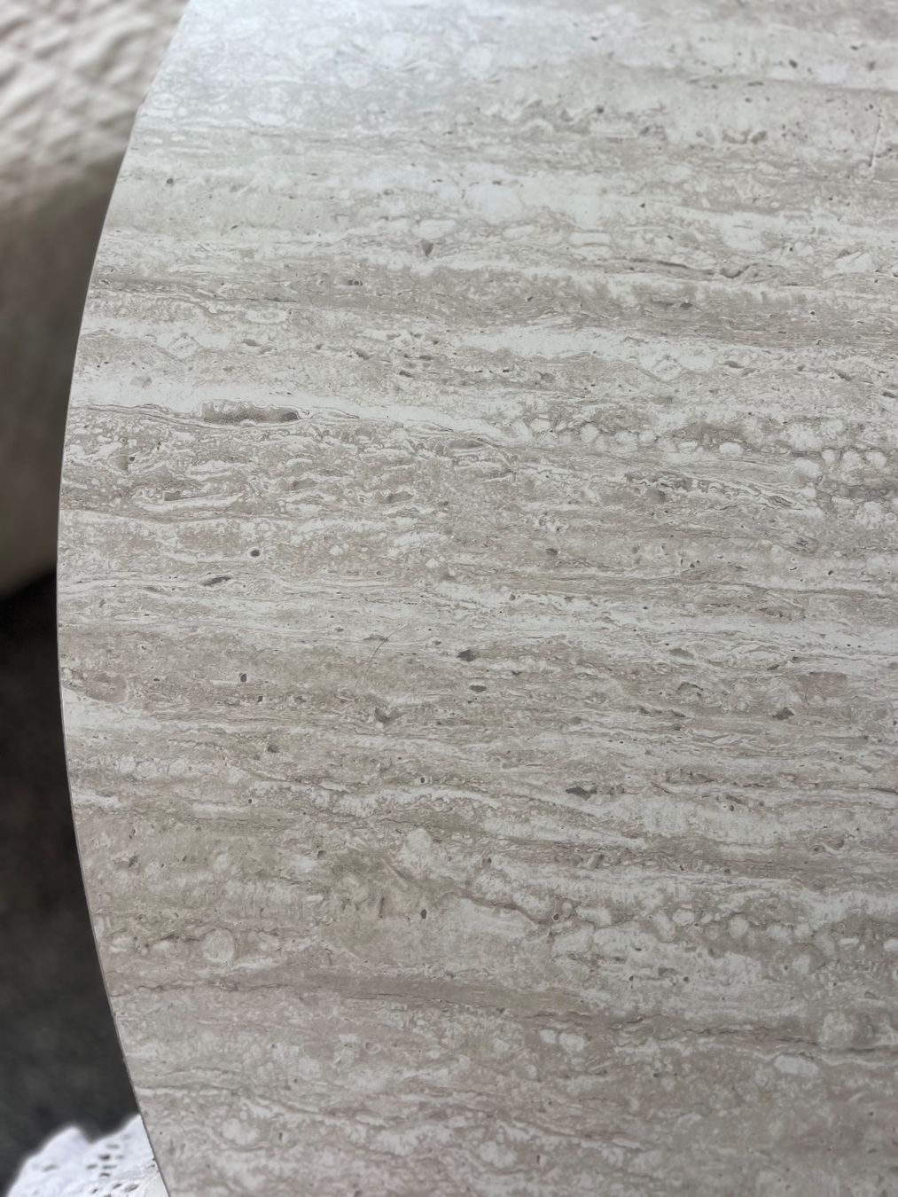 Maisons du monde Tavoli: Runder Tisch mit Metallgestell GranitOptik 120cm – Usato da Lufingen venduto da bombolulu 8