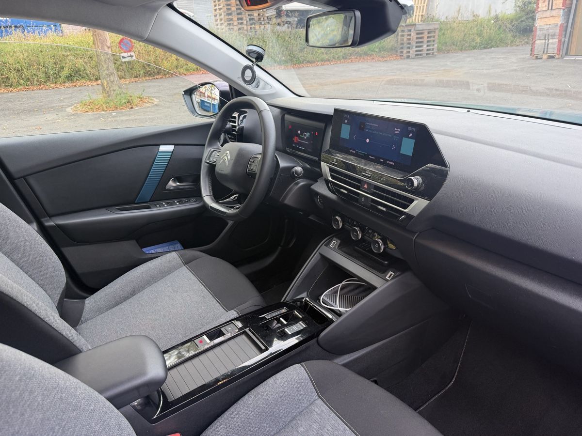 Citroën Automobili: CITROEN e-C4 Swiss Edition - Expertisé – Usato da Lausanne venduto da swims 4