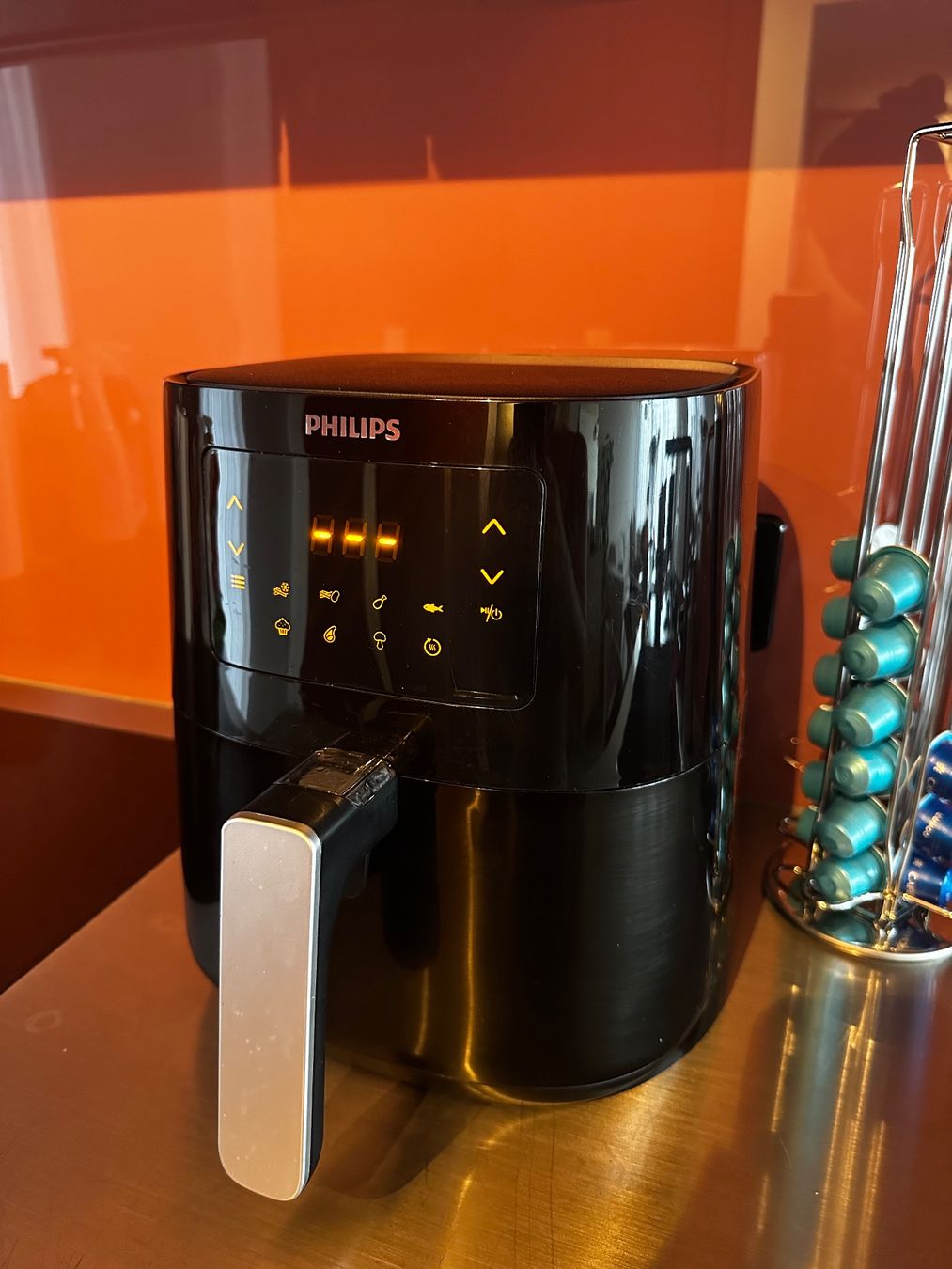Philips Appareils de cuisine: Heissluftfritteuse Philips Airfryer – D'occasion à Wallisellen par Tamaric 3