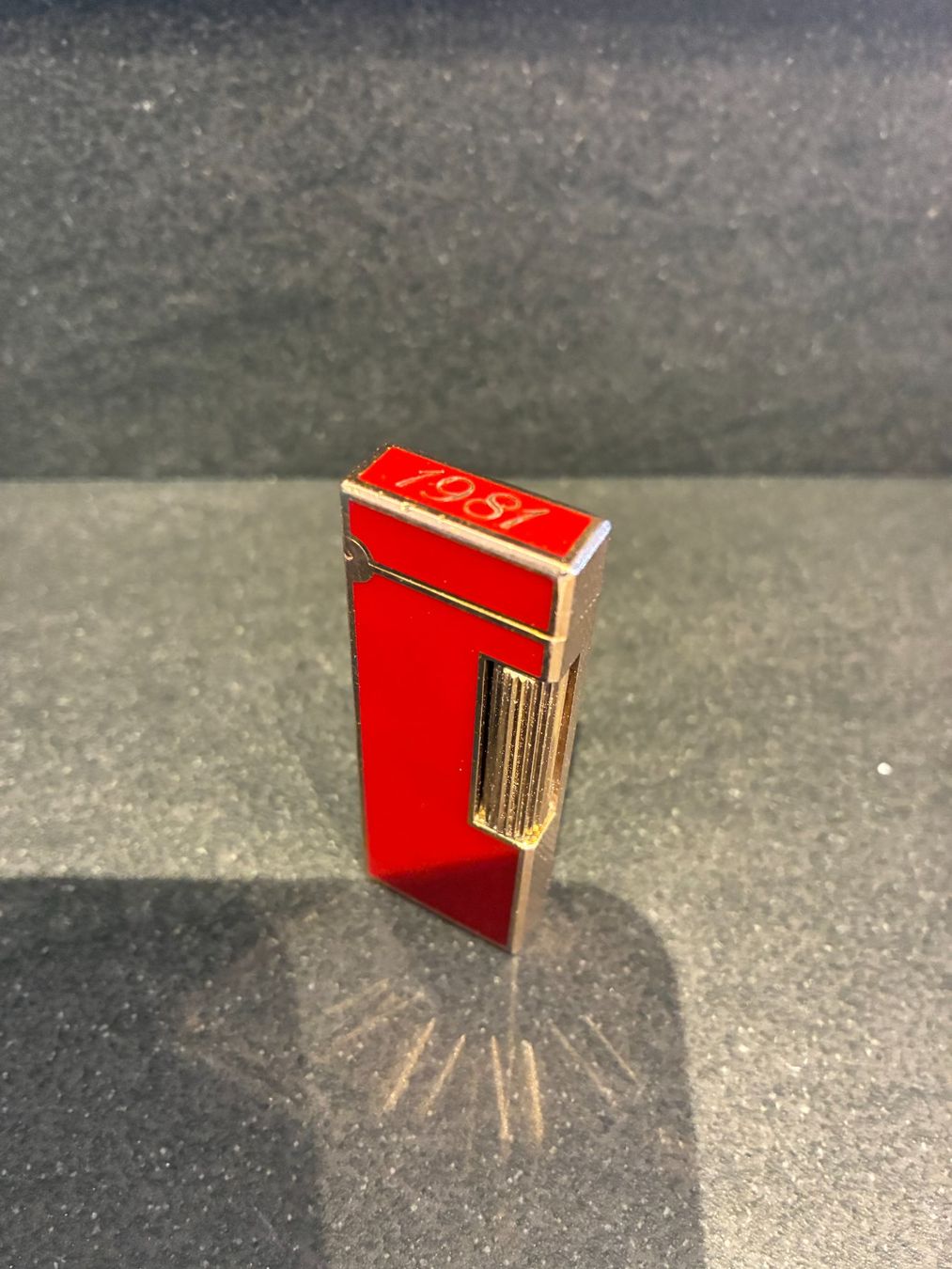 Dunhill Accendini: Très beau briquet laqué Dunhill – Usato da Veyrier venduto da cyr_r7gt 1