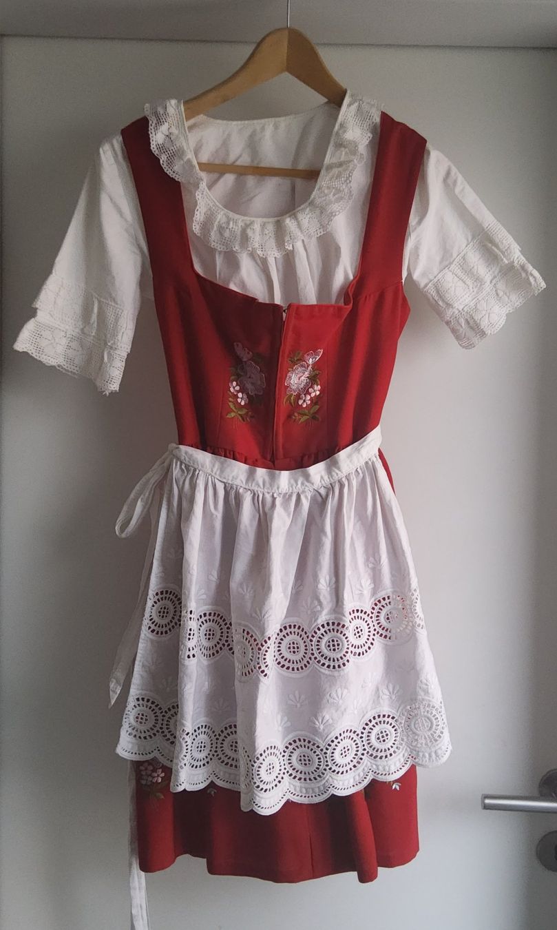 Costumes: Schönes Dirndl /Original Wurzer gr.40 – D'occasion à Diegten par ayla2009 2