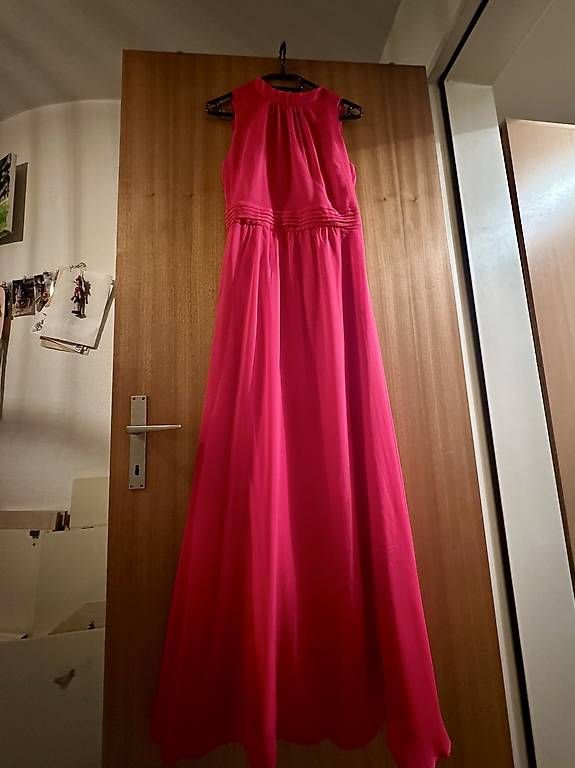 Orsay Vestiti: Neues elegantes Maxikleid ? Grösse 36 – Usato da Basel venduto da swEEty0571 2