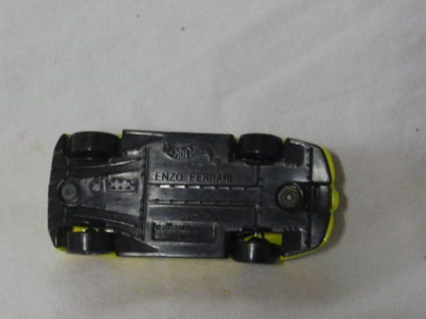 Hot Wheels Modellautos: HOT WHEELS  2002  ENZO FERRARI  UNBESPIELT – Gebraucht aus Gurtnellen von Murmeli99 4