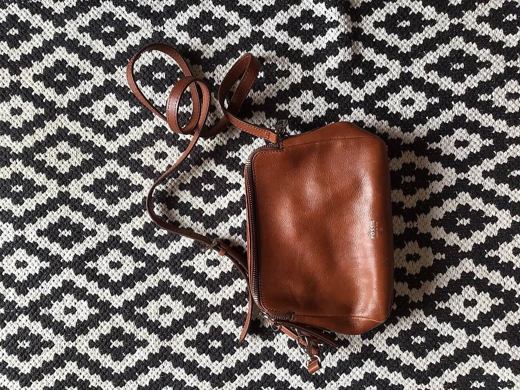 Fossil Sacs femmes: Sac à main cuir – D'occasion à Belprahon par dzu_rf59