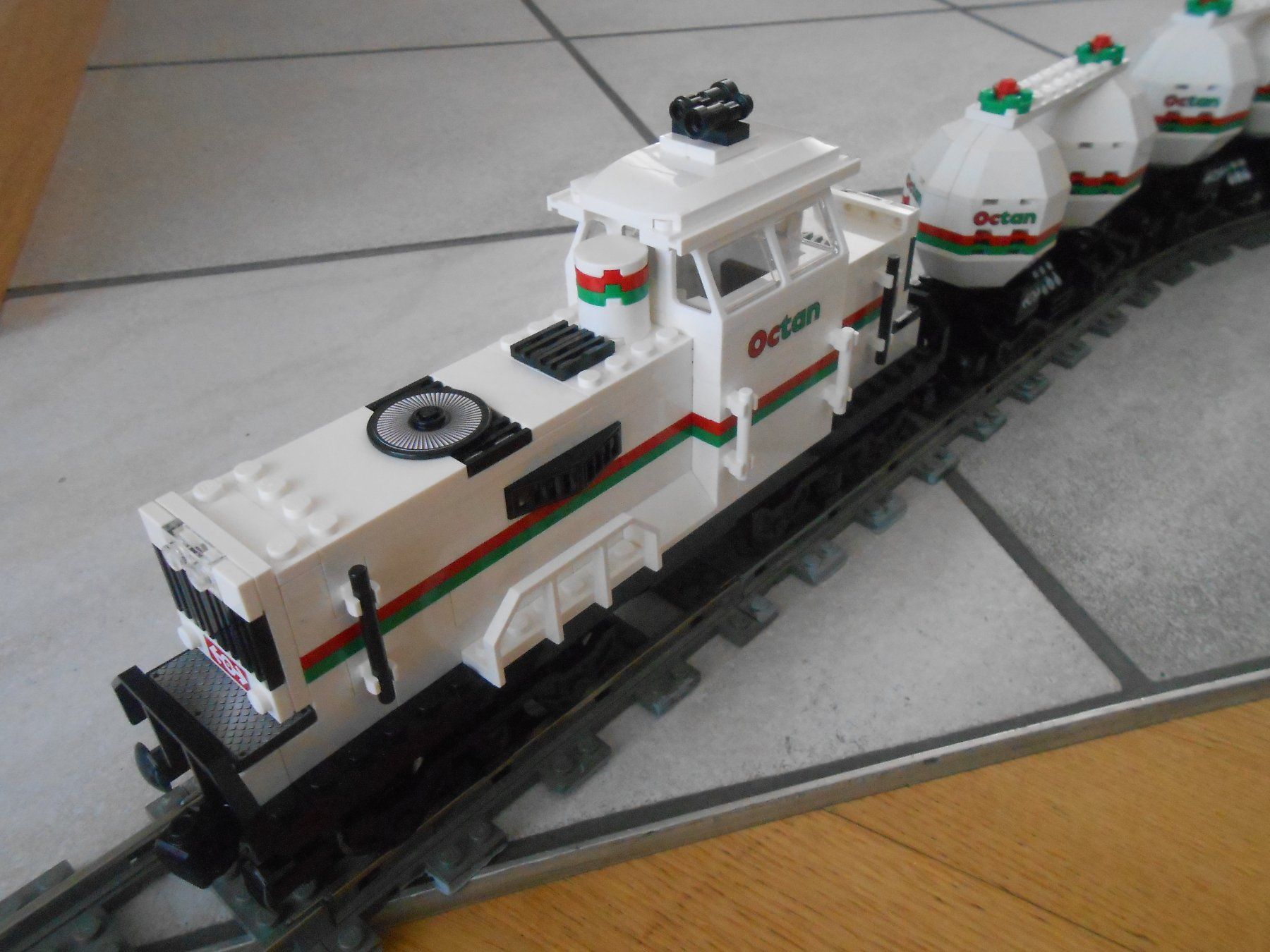 Lego Giocattoli: Lego Güterzug  Octan (4537) – Usato da Oftringen venduto da Link8 4
