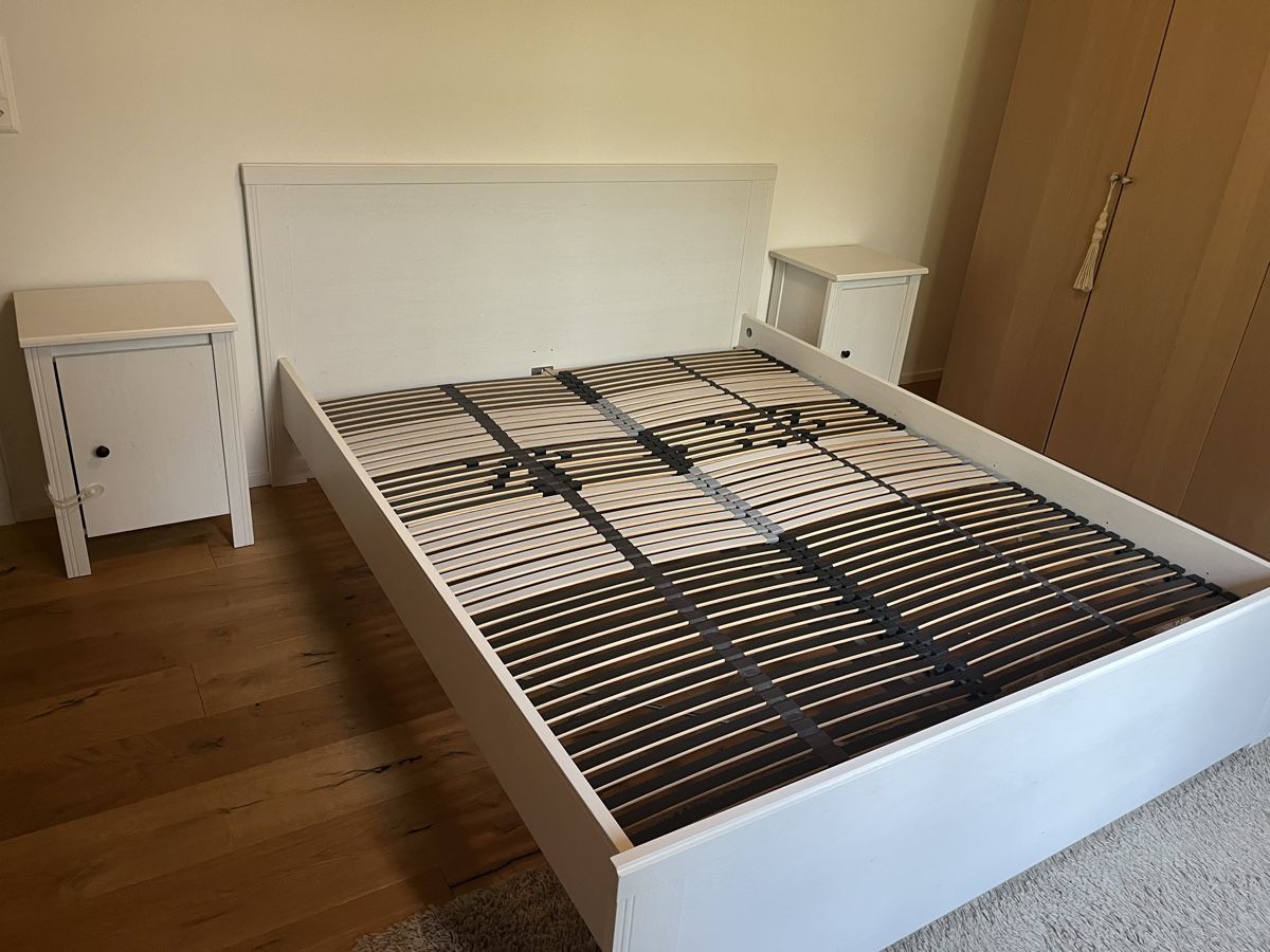 Lits: Ikea bed + 2 night table + mattress for free – D'occasion à Zollikerberg par ale_qtn6 2
