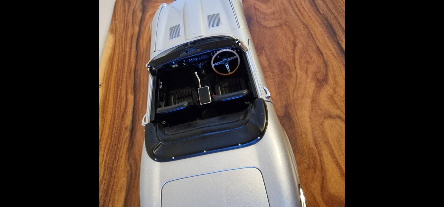 Autoart Modellautos: Autoart 1:18 Jaguar e-type silber – Gebraucht aus Rüti b. Büren von tempo50 5