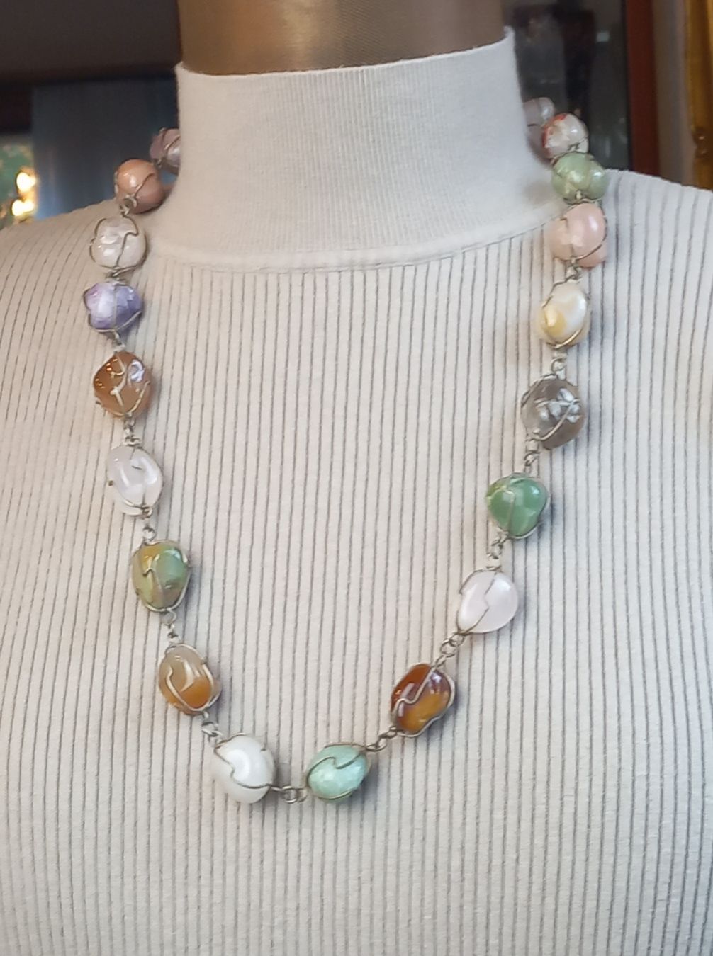Catenine: Halskette "cageded Gemstone" silber Draht mit Edel Steinen – Usato da Buchs AG venduto da Dzirul