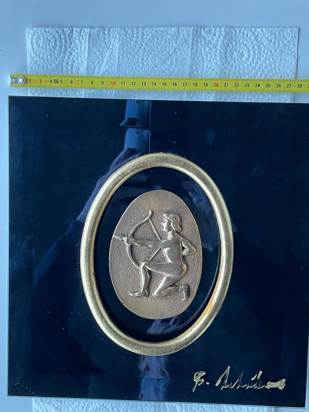 Foto & Immagini: Bild, Sternzeichen Schütze, Relief, sig. Fred Aeberhard, BE – Usato da Studen BE venduto da Cha1724 2