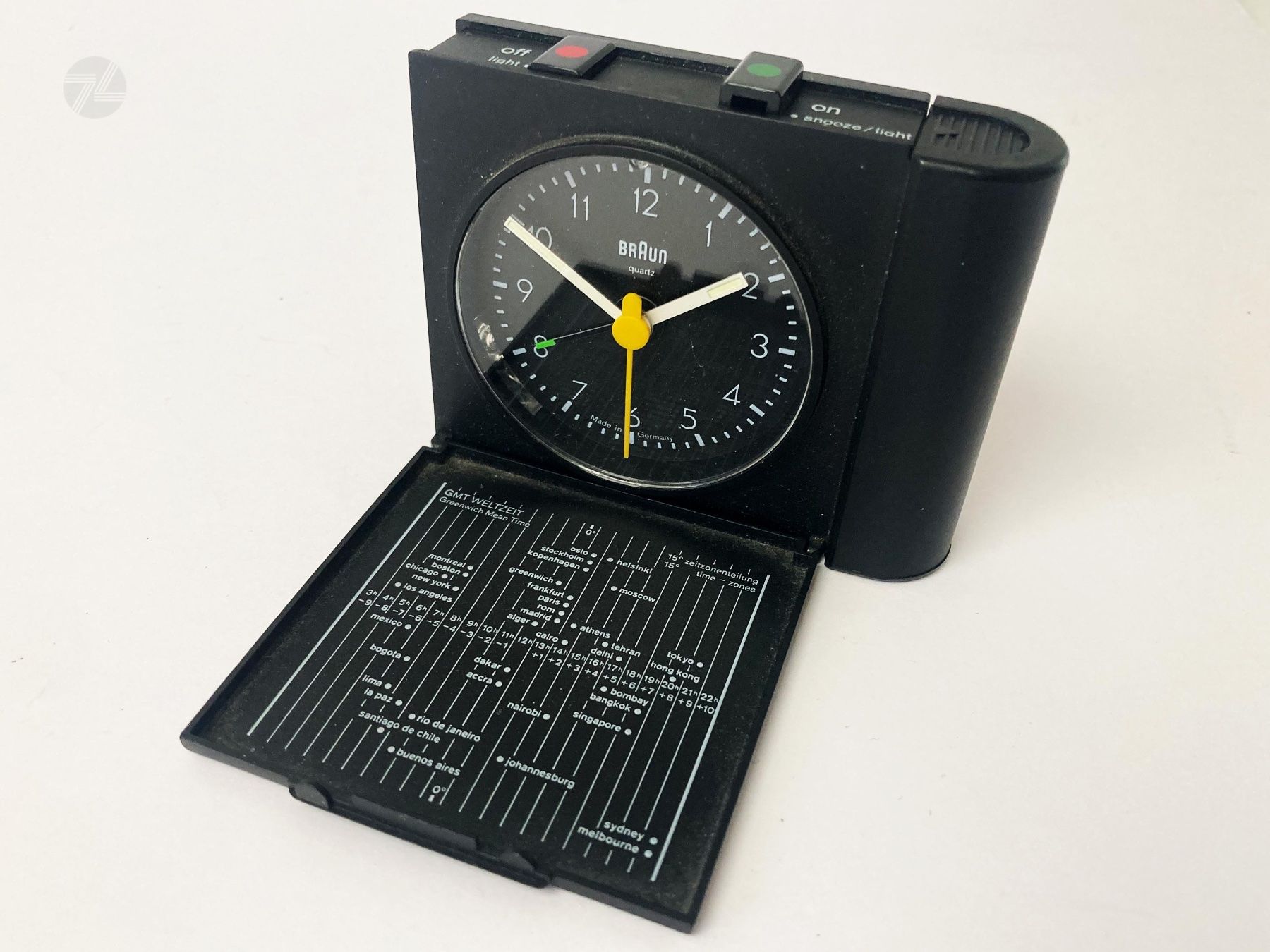 Braun Sveglie: Braun Reisewecker Wecker 4784/AB313sl – Usato da Wetzikon ZH venduto da cyan74