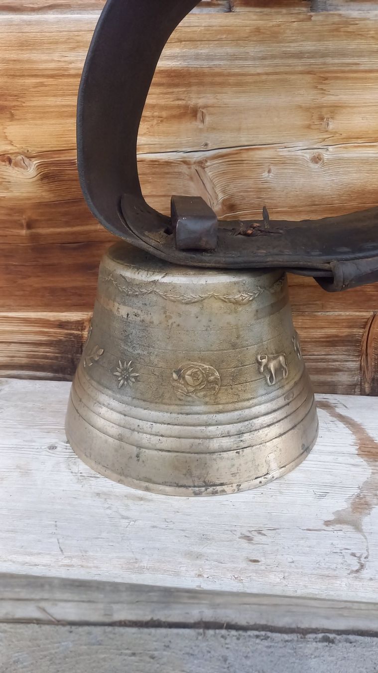 Cloches & sonnailles: Alte Glocke – D'occasion à Achseten par sma_659k 3