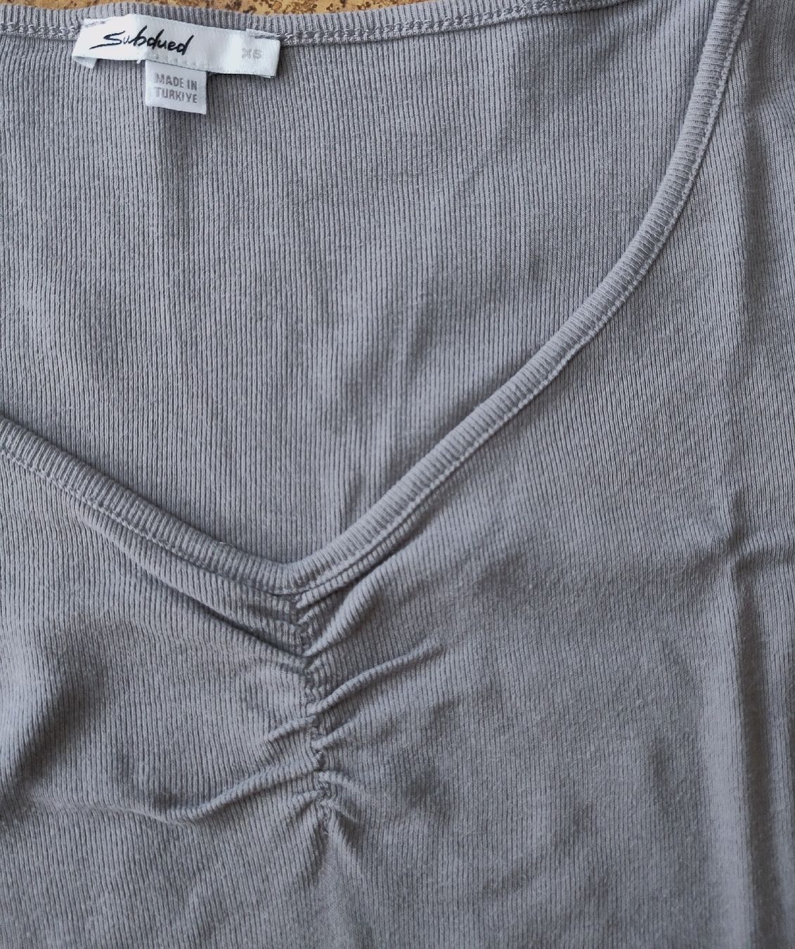 Tops: Langarmshirt grau Grösse XS – D'occasion à Oberuzwil par yaramelina 1