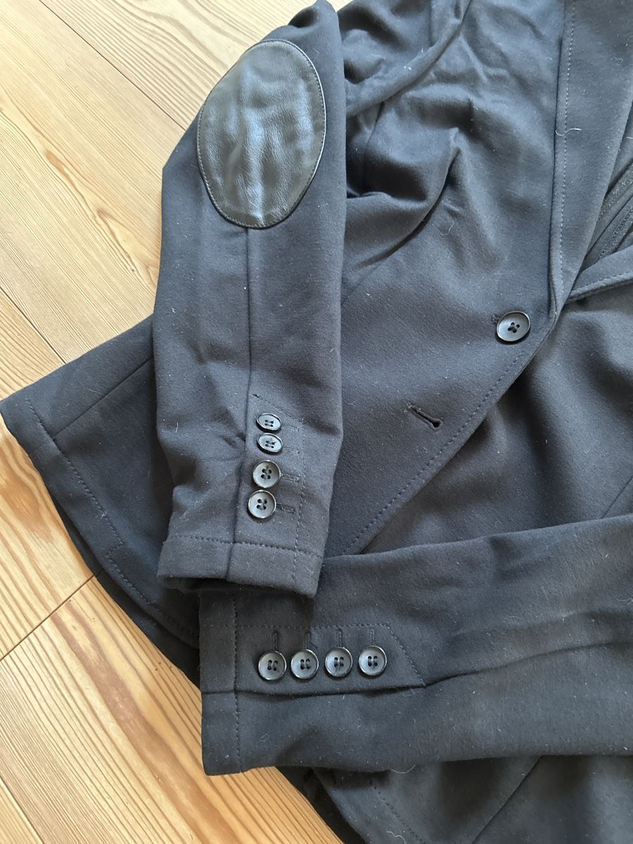 Esprit Vestes: Esprit Blazer Schwarz, Gr. 38 – D'occasion à Bern par nin_6tc5 2