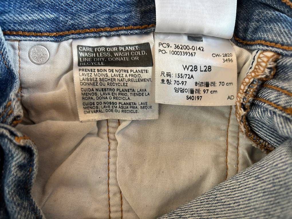 Jeans: Levis Jeans 501 – Gebraucht aus Schaffhausen von mer_tnb7 3