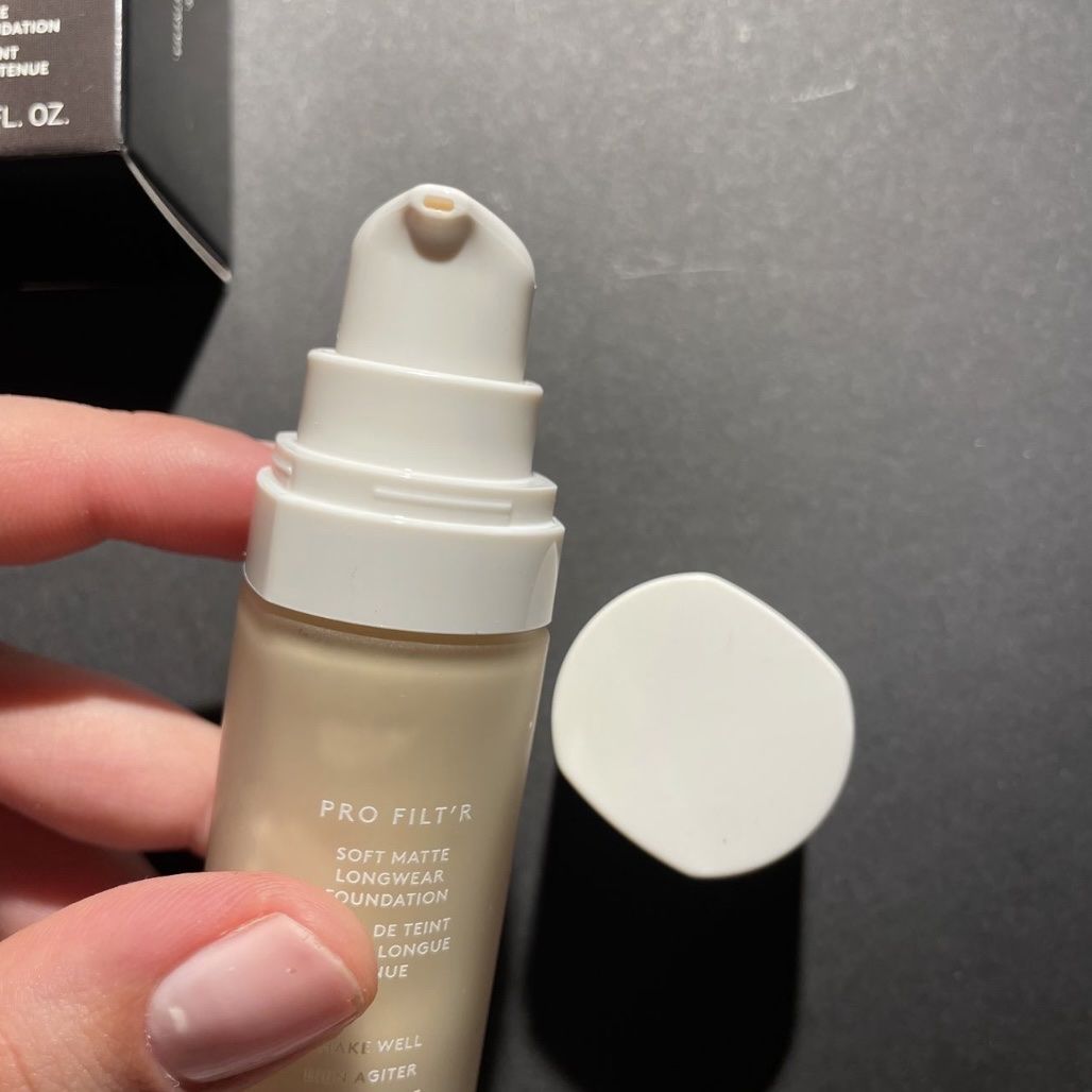 Make-up: NEU: Fenty Beauty pro filter soft matte foundation 140 – Nuovo e nell'imballaggio originale da Bellach venduto da Dreamer2501 3
