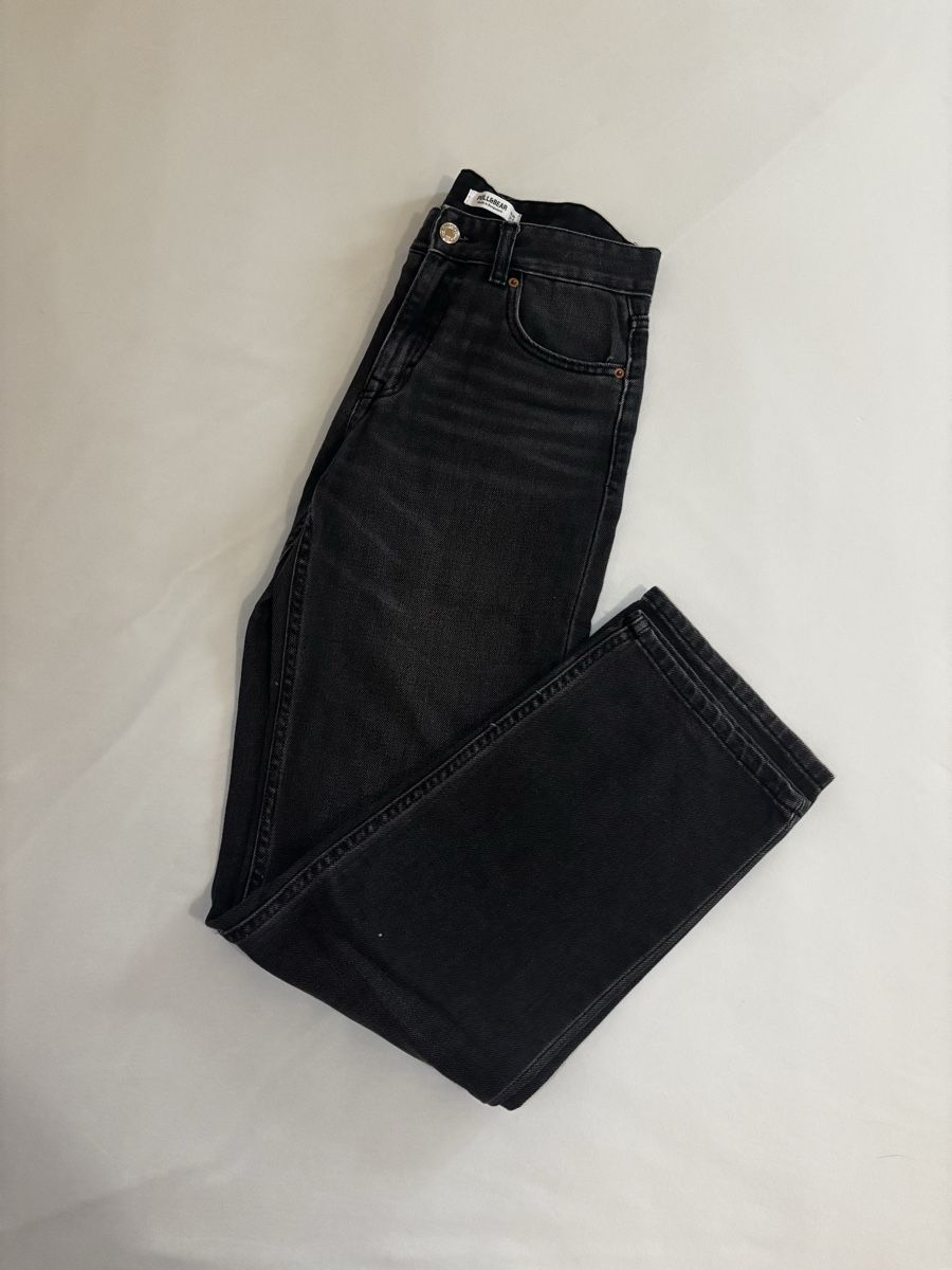 Pull&Bear Pantaloni: jeans Pull&bear  – Nuovo (secondo la descrizione) da Vouvry venduto da sha_rk5q