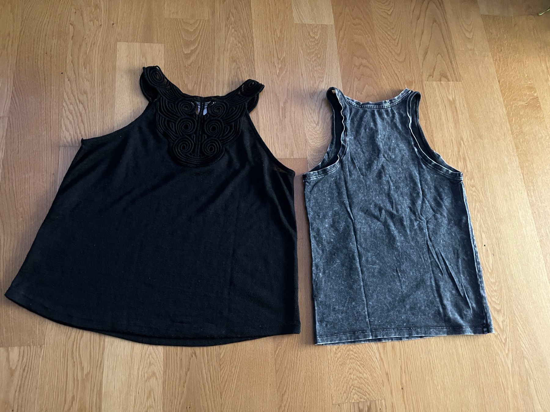 Tops: 2 schöne Tops, Grösse S – D'occasion à Zürich par MariaSusanne 5