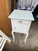 Retro Nachttischli / Tischchen, Shabby Chic Style!