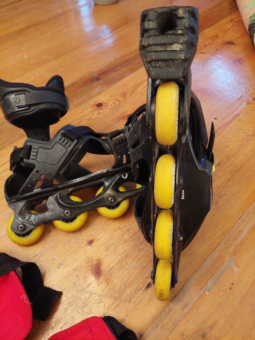 Pattini in linea & Pattini a rotelle: Inline Rollschuhe,Gebrauch mit normalen Schuhen, anschnallen – Usato da Zürich venduto da Cortin 2