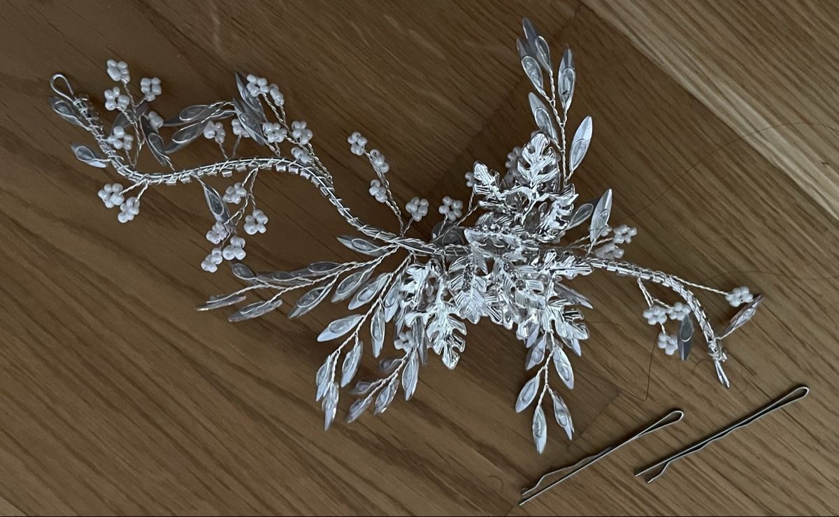 Haarschmuck: Silberner Blätter-Braut-Haarschmuck mit Perlen – Neu (gemäss Beschreibung) aus Gränichen von RetoLexi 1