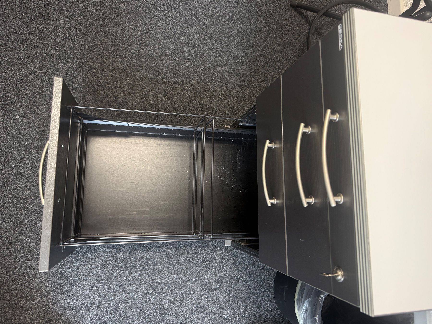 Schränke: Schrank – Gebraucht aus Zürich von off_7ktg 6