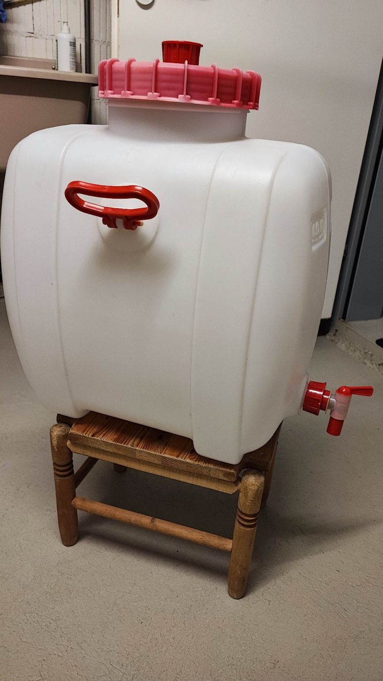 Accessoires: Wassertank 60 Liter fa-pa – D'occasion à Aarberg par Bruno51 2