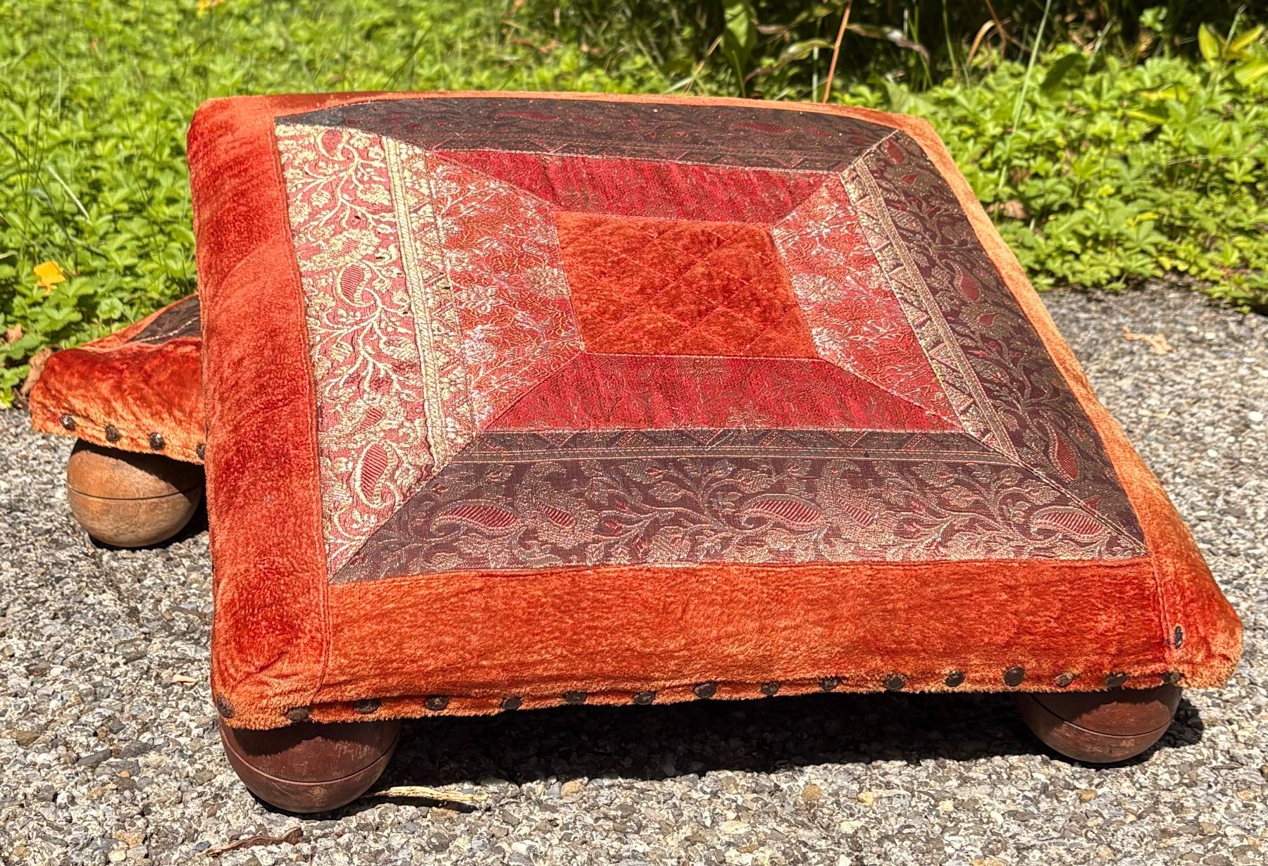 Sgabelli: 2er Set indischer Fussstühle / Hocker Patchwork-Design – Usato da Männedorf venduto da liebfux