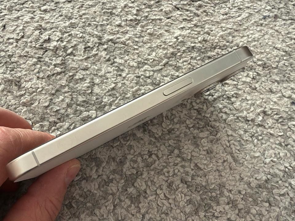 Apple Handys / Smartphones: Apple iPhone 15pro – Gebraucht aus Reinach BL von colmarer 4