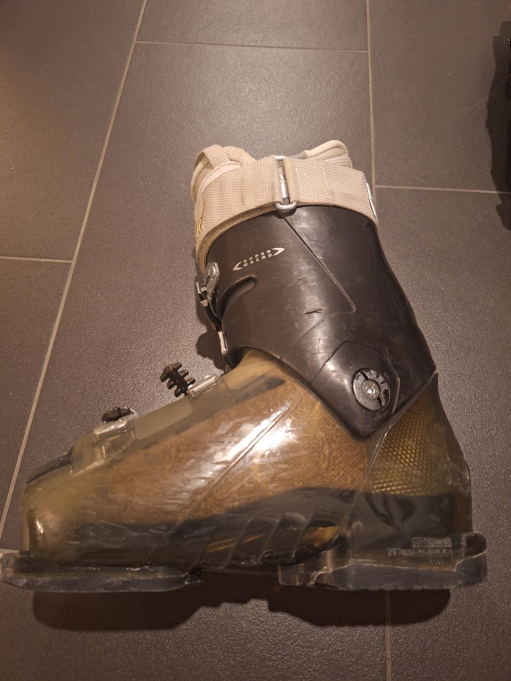 Head Scarpe da donna: Head Vector Skischuhe 25 / 25.5 – Usato da Affeltrangen venduto da Salz-Pfeffer 2