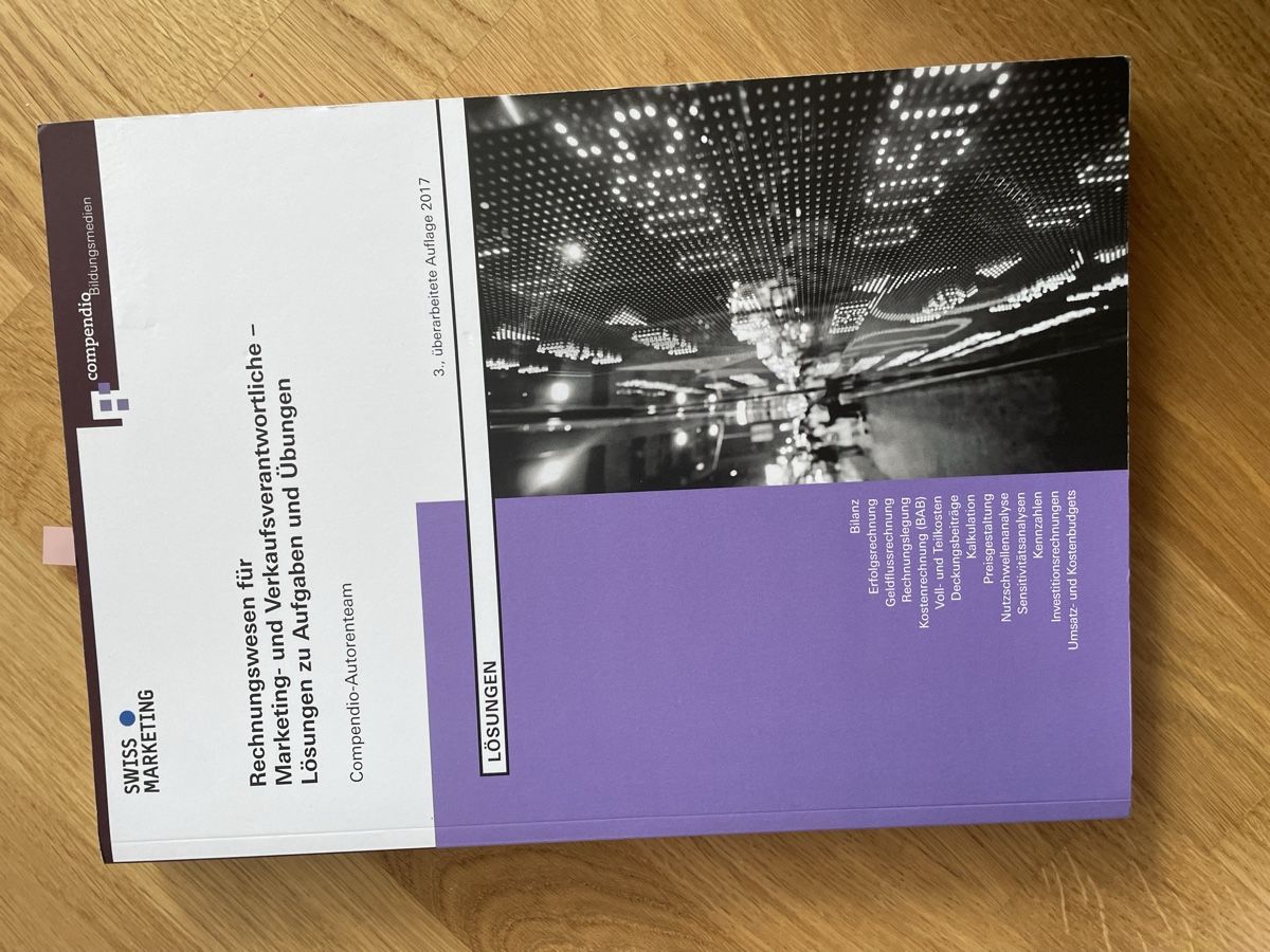 Libri: Verkaufsfachfrau-/mann Bücher – Usato da Schwerzenbach venduto da Vani_05 1