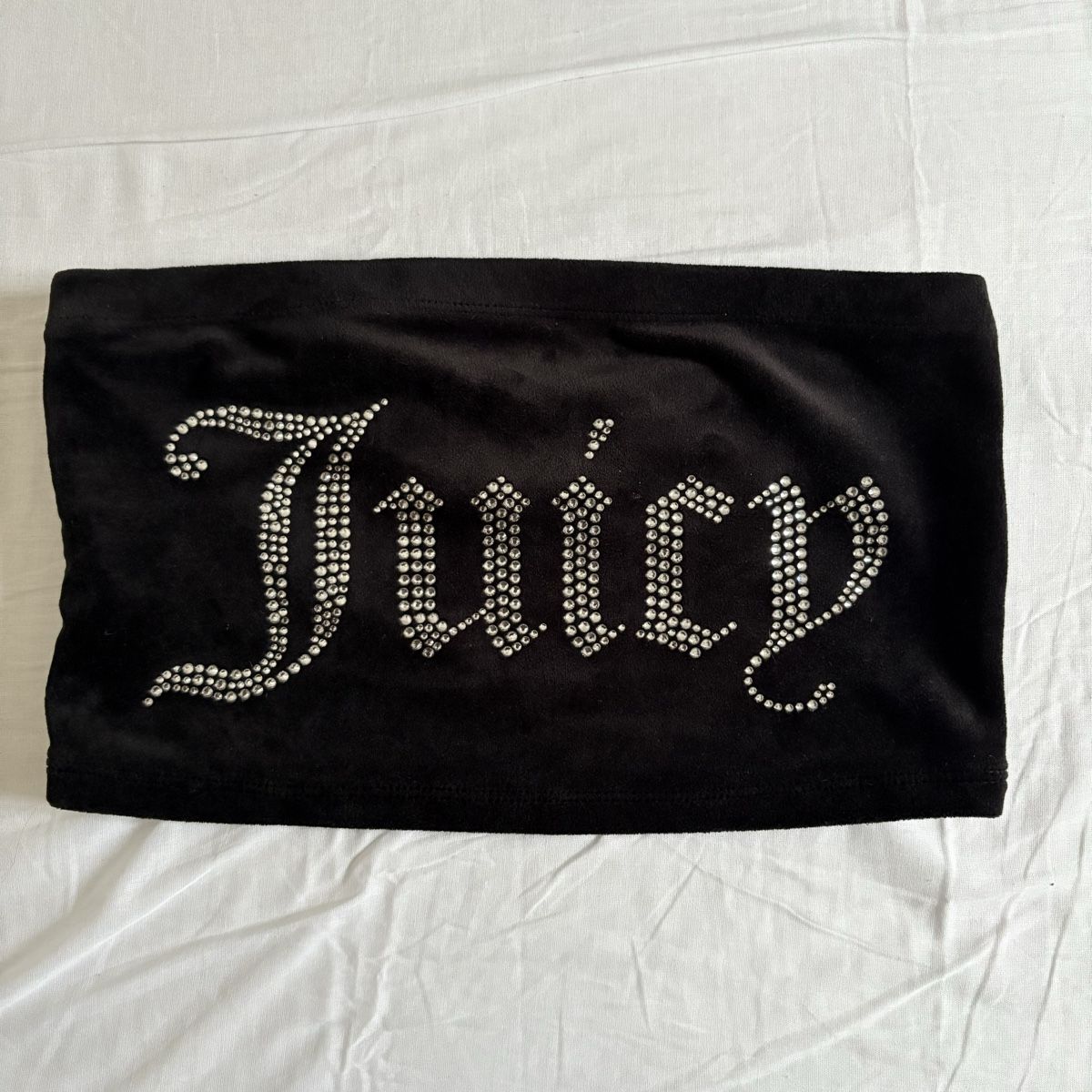 Juicy Couture Top: Crop top juicy couture – Nuovo (secondo la descrizione) da Moudon venduto da TigerrrEye