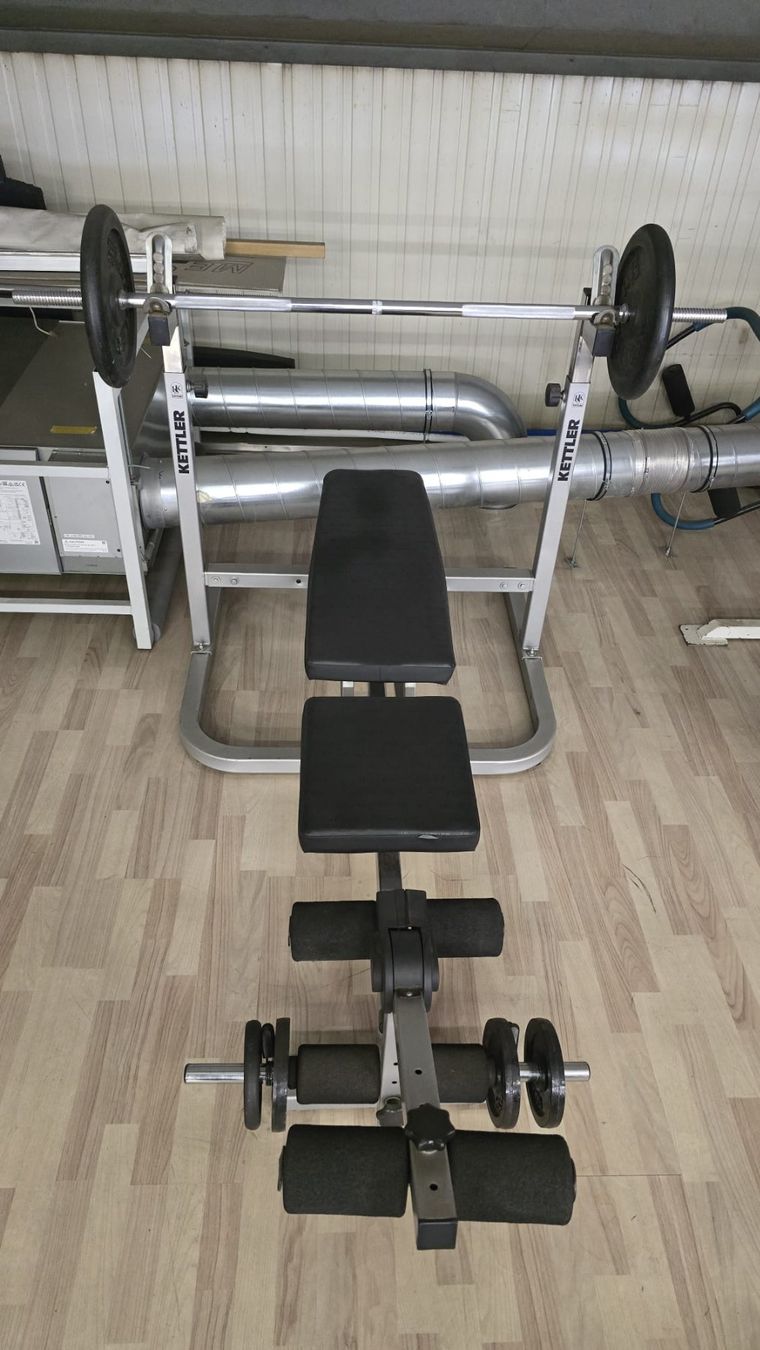 Hometrainer: Hantelbank – Gebraucht aus Bettlach von Claudiomessmer