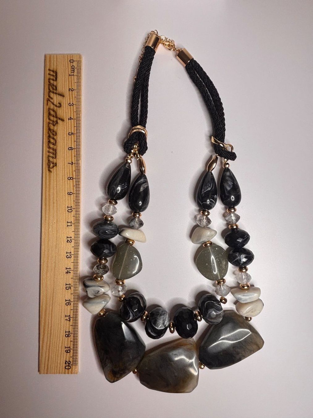 Catenine: Collier tendance nuances de noir ✨ – Nuovo (secondo la descrizione) da Lausanne venduto da mel2dreams 1