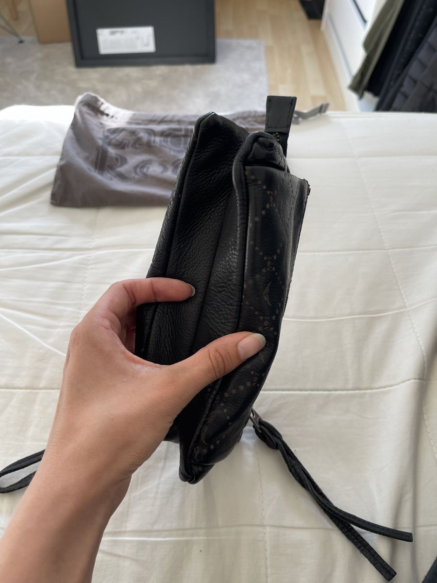 Zadig & Voltaire Taschen für Damen: Zadig & Voltaire Lederclutch – Gebraucht aus Lenzburg von CelinaS01 4