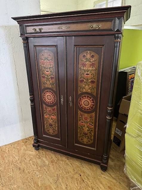Armadi: Bauernschrank – Usato da Zollikofen venduto da OberliAG 1