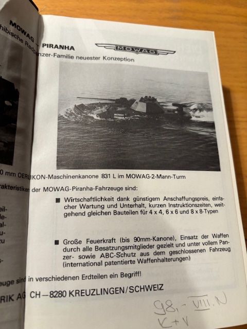 Libri: Taschenbuch der Panzer 1976 – Usato da Seon venduto da retep012 1