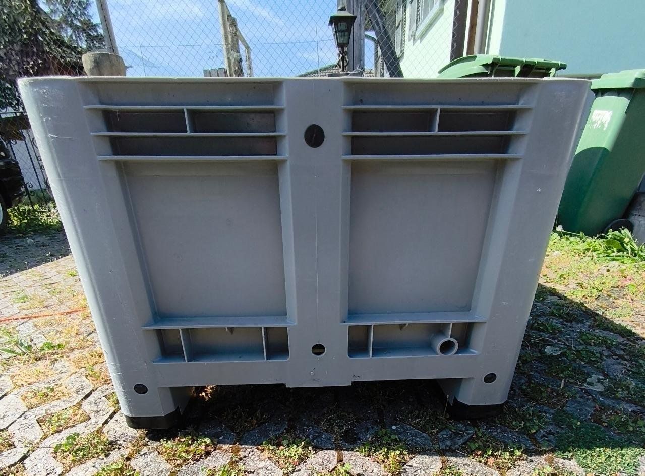 Contenitori & Simili: Palettenbehälter (Preis angepasst) – Usato da Dotzigen venduto da Residenza 2