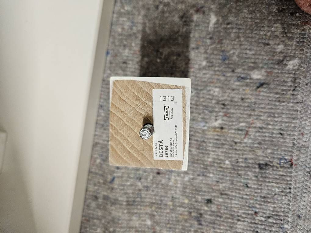 Sonstiges Mobiliar: IKEA Möbelfüsse  – Gebraucht aus Basel von C_Mathys 1