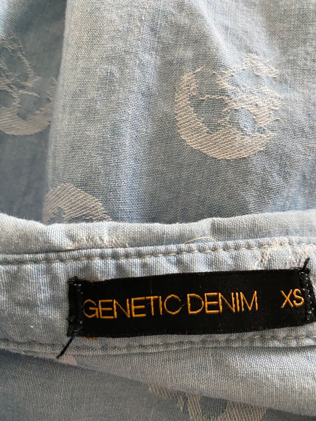 Chemisiers: coole BLUSE von GENETIC Denim - neuwertig - – D'occasion à Jona par vanessasupermarket20 3