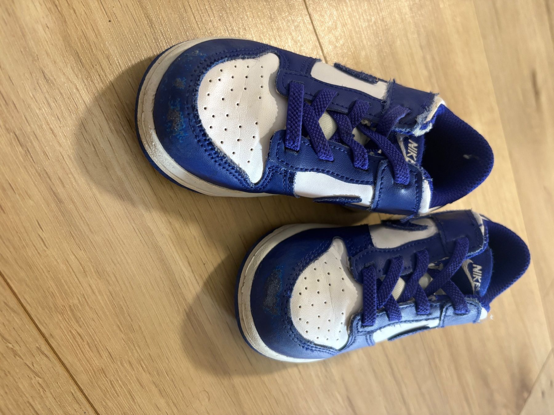 Nike Scarpe per ragazzi: schuhe – Usato da Forch venduto da eri_7rdg 1