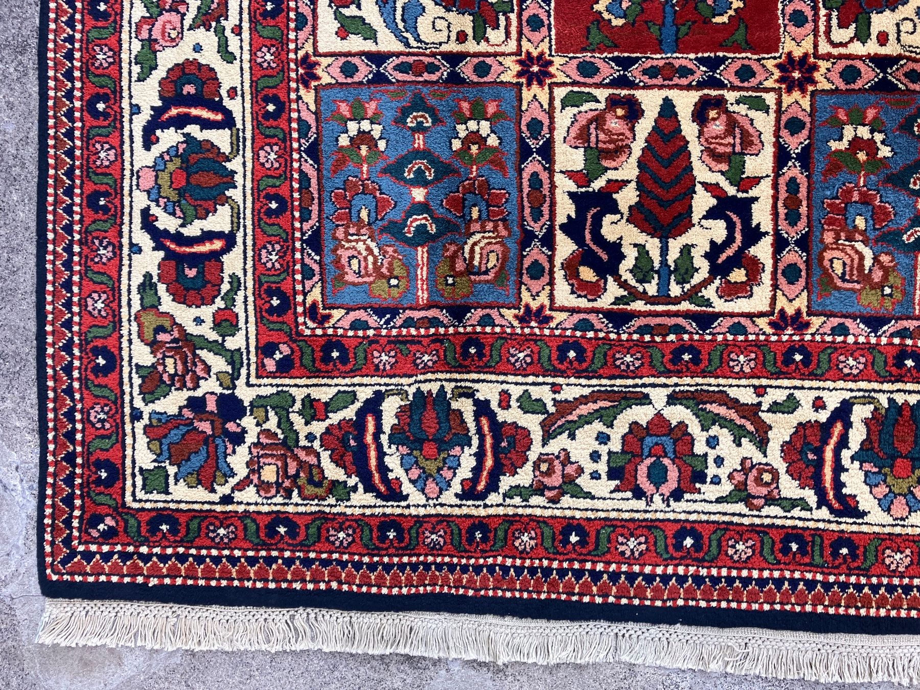Teppiche: Sehr Schöne Bachtiar Teppich 220x155cm – Gebraucht aus Zürich von otomado 1
